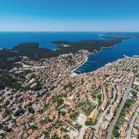 Cozy In Apartament Mali Lošinj